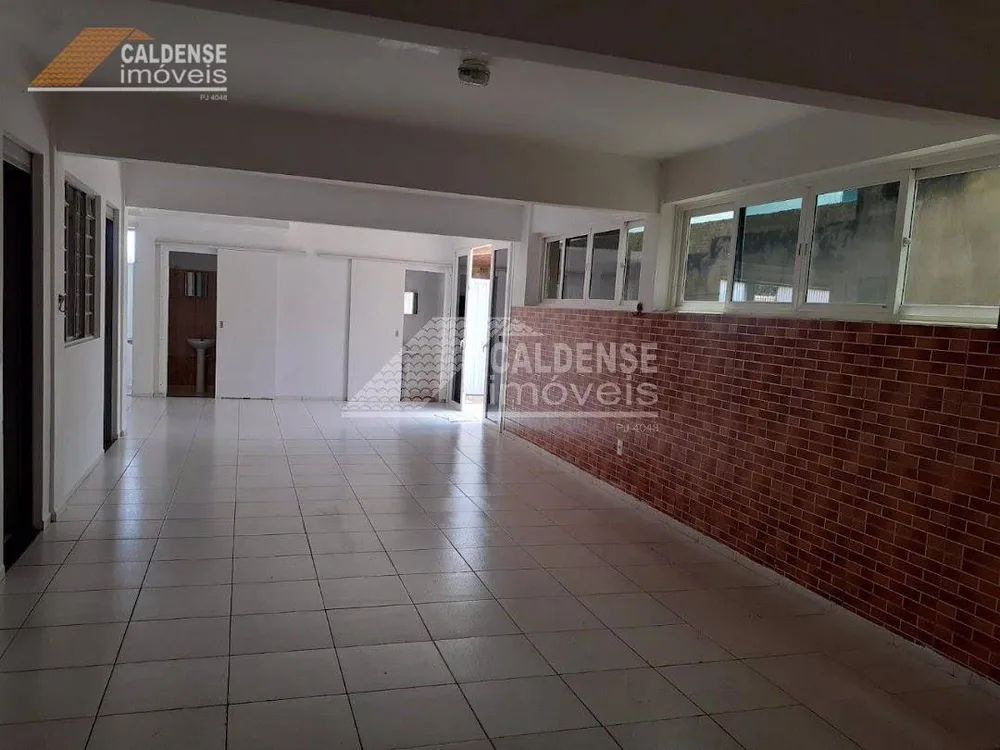 Casa, 3 quartos, 340 m² - Foto 10