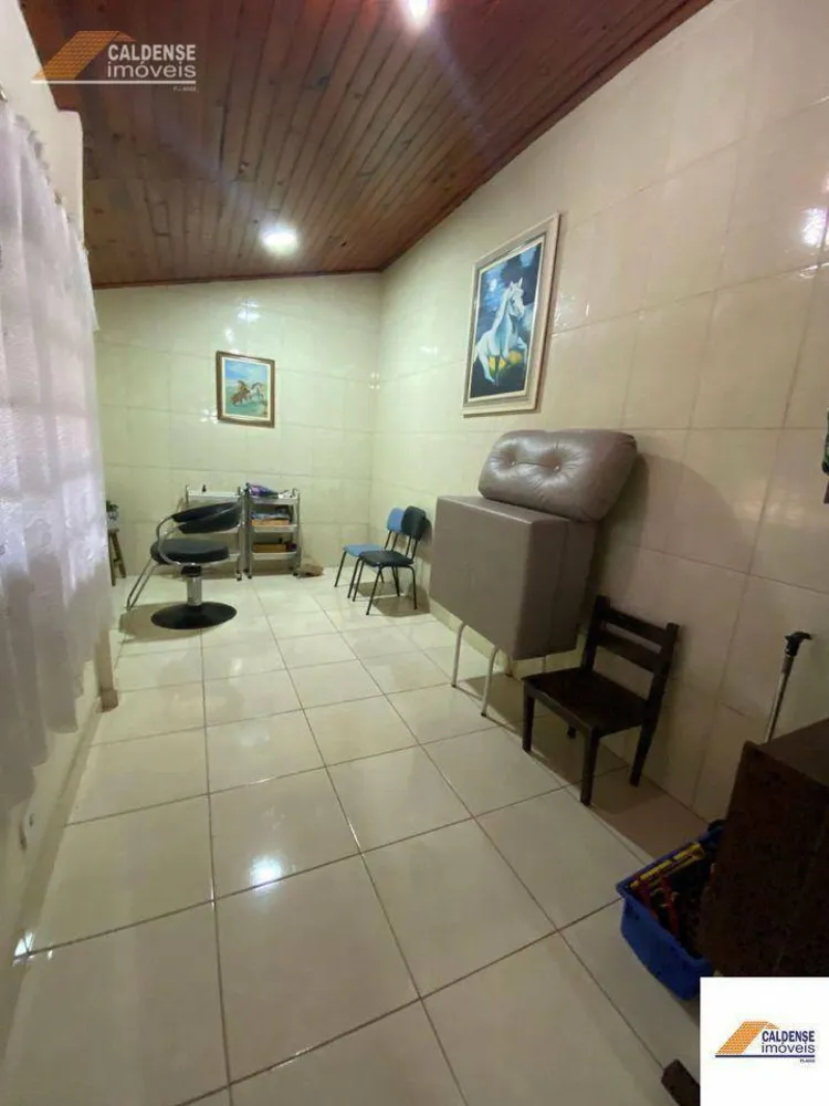 Casa, 3 quartos, 189 m² - Foto 13