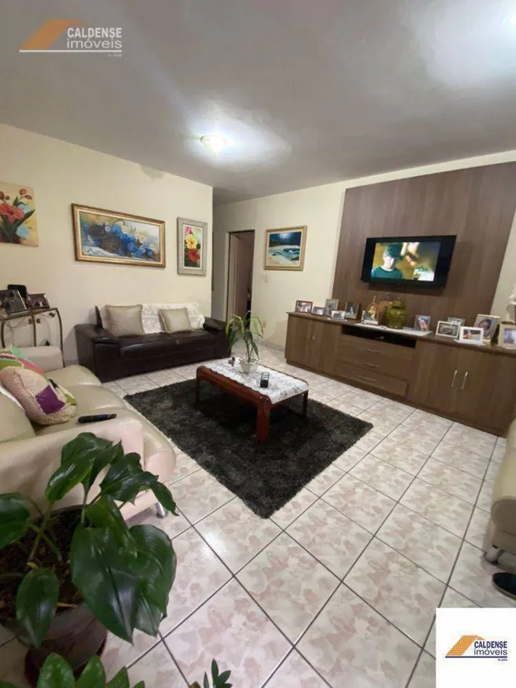 Casa, 3 quartos, 189 m² - Foto 3
