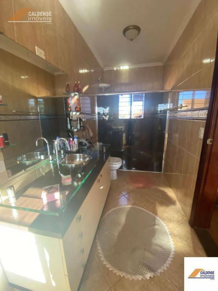 Casa, 3 quartos, 220 m² - Foto 14