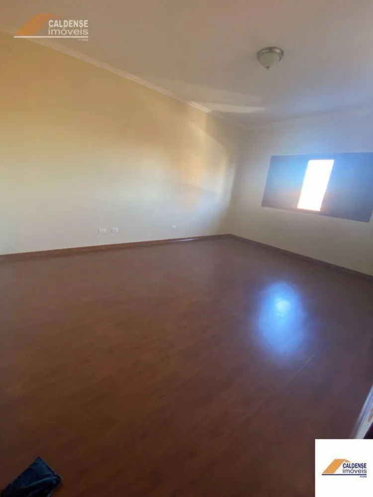 Casa, 3 quartos, 220 m² - Foto 15