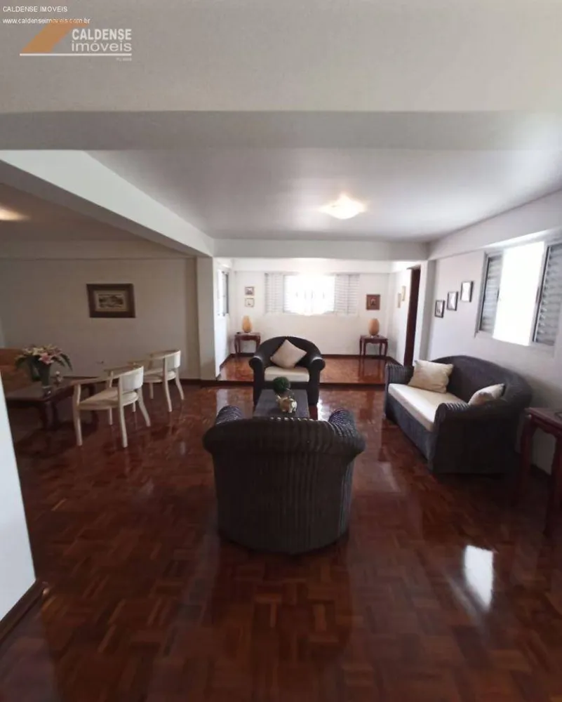 Casa, 5 quartos, 422 m² - Foto 10
