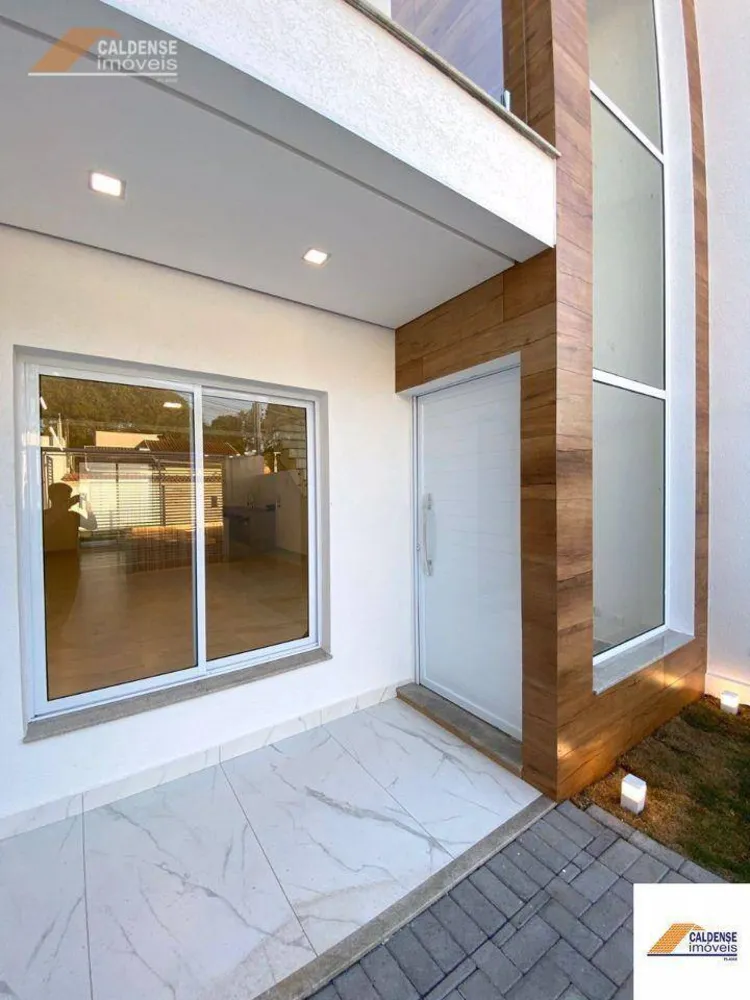 Casa, 3 quartos, 133 m² - Foto 2