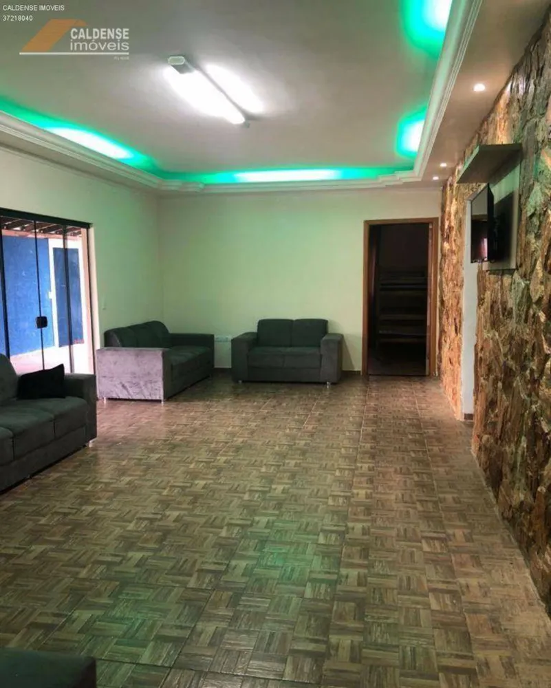 Chácara, 4 quartos, 1500 m² - Foto 11
