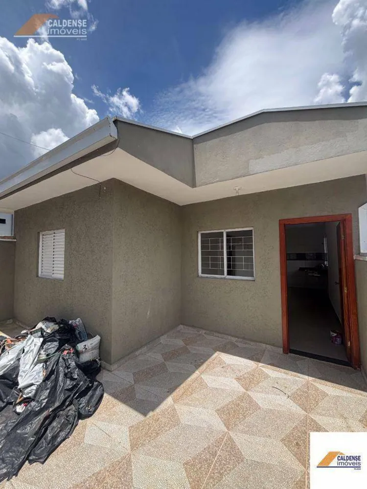 Casa, 3 quartos, 80 m² - Foto 1
