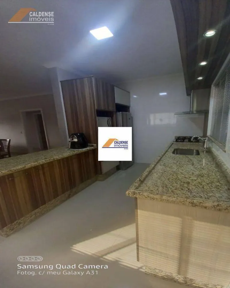 Casa, 3 quartos, 272 m² - Foto 4