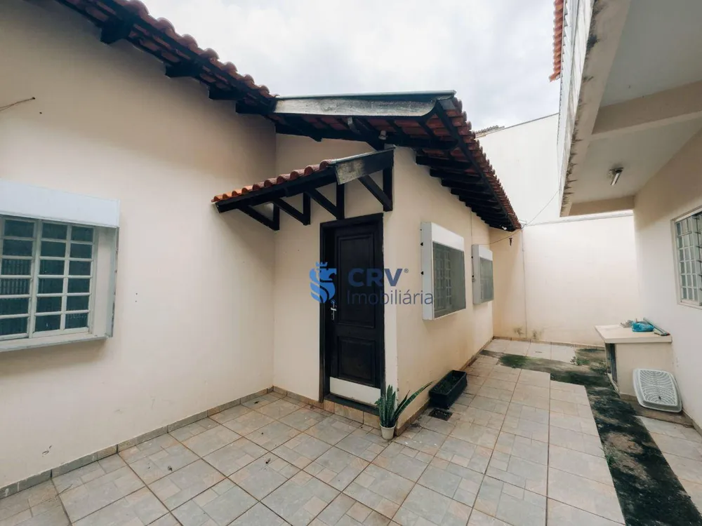 Casa, 3 quartos, 250 m² - Foto 1