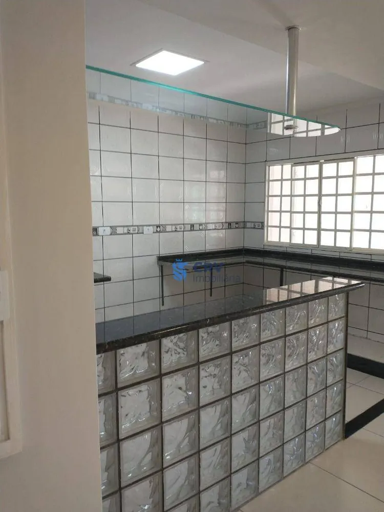 Casa, 3 quartos, 174 m² - Foto 4