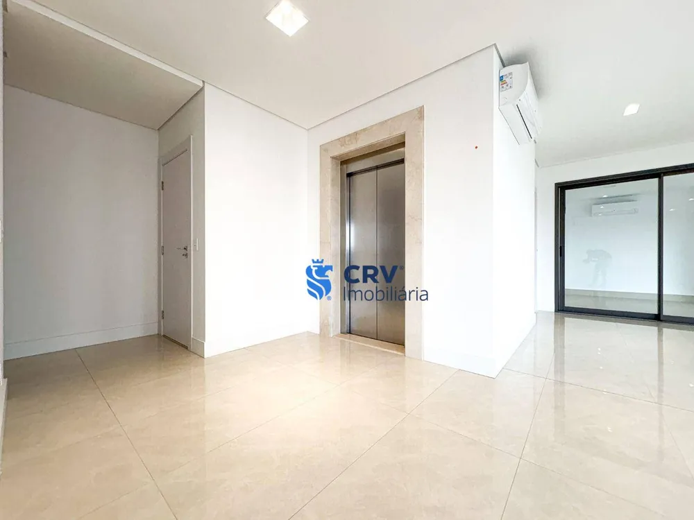 Apartamento, 3 quartos, 216 m² - Foto 1