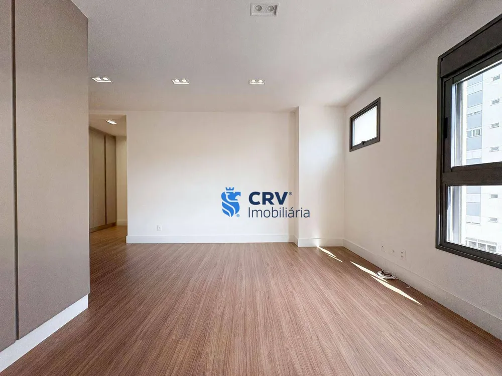 Apartamento, 3 quartos, 216 m² - Foto 3