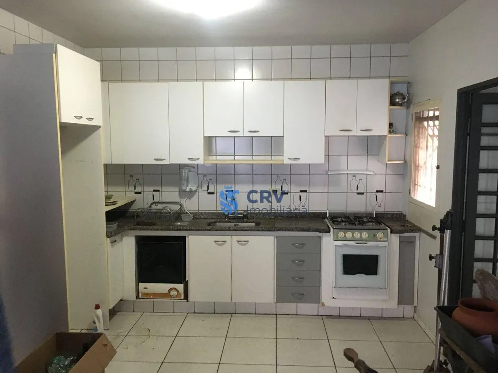 Casa, 3 quartos, 205 m² - Foto 2