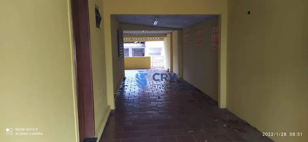 Casa, 3 quartos, 218 m² - Foto 3