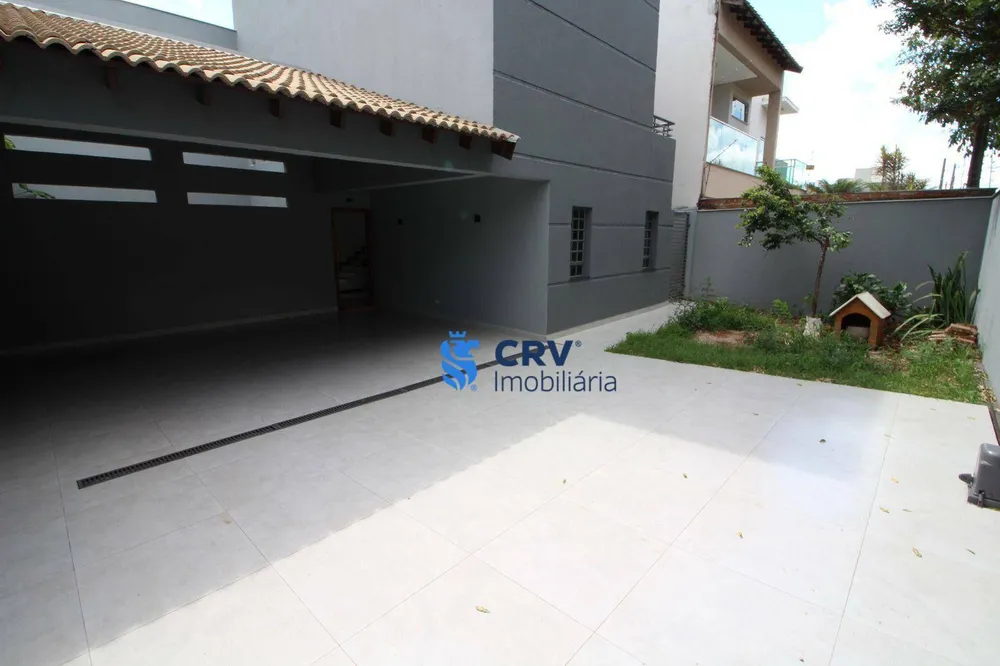 Casa, 4 quartos, 321 m² - Foto 1