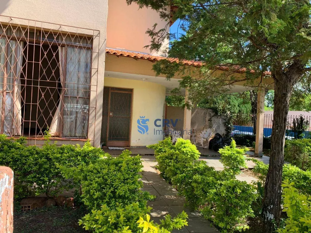 Sobrado à venda com 4 quartos, 188m² - Foto 1