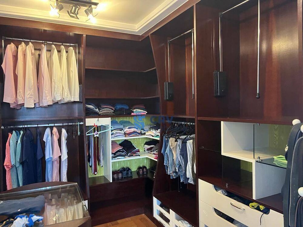 Sobrado à venda com 5 quartos, 1066m² - Foto 3