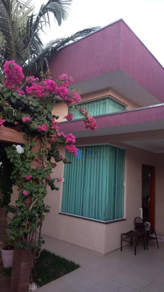 Casa, 3 quartos, 96 m² - Foto 1