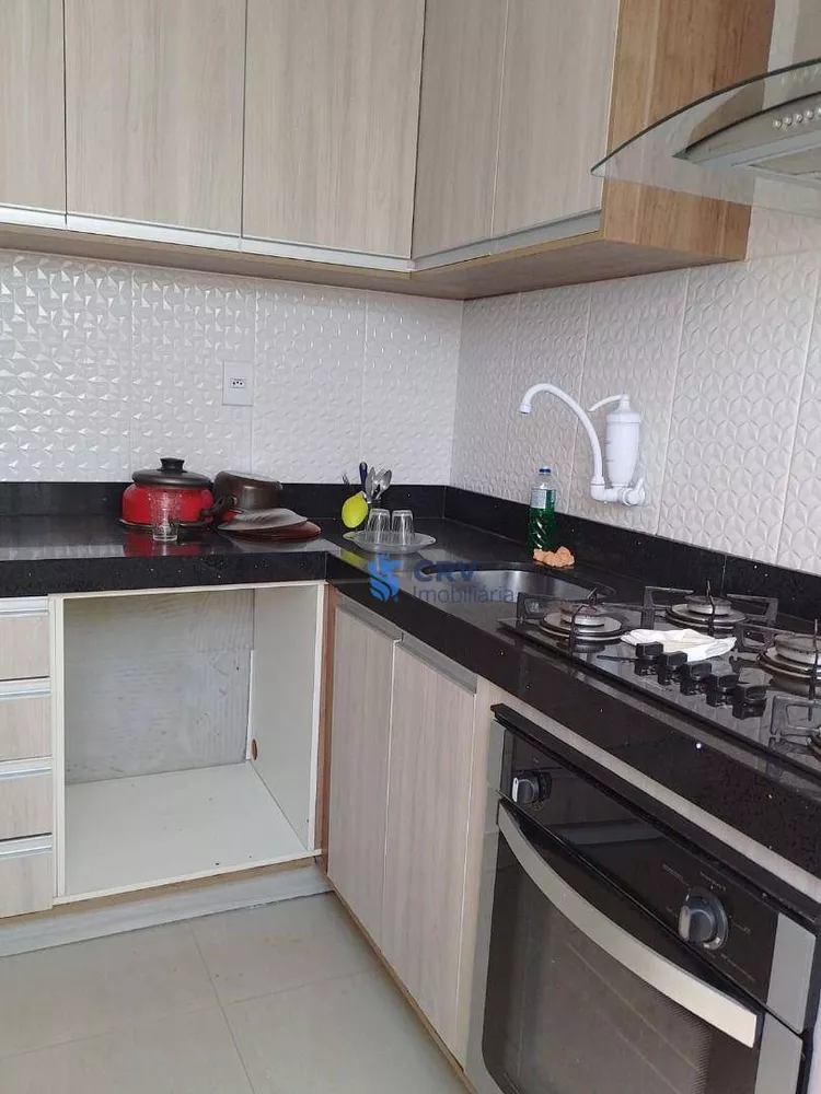 Apartamento à venda e aluguel com 2 quartos, 45m² - Foto 4