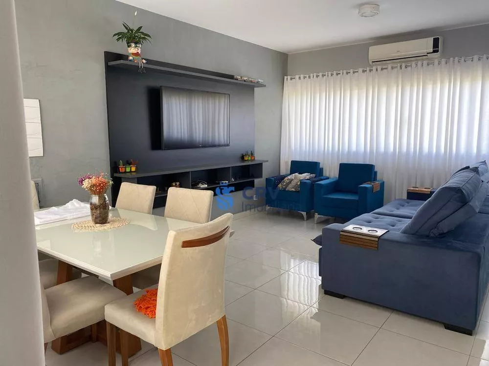 Sobrado à venda com 4 quartos, 153m² - Foto 1