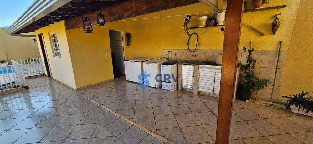 Casa, 3 quartos, 184 m² - Foto 3