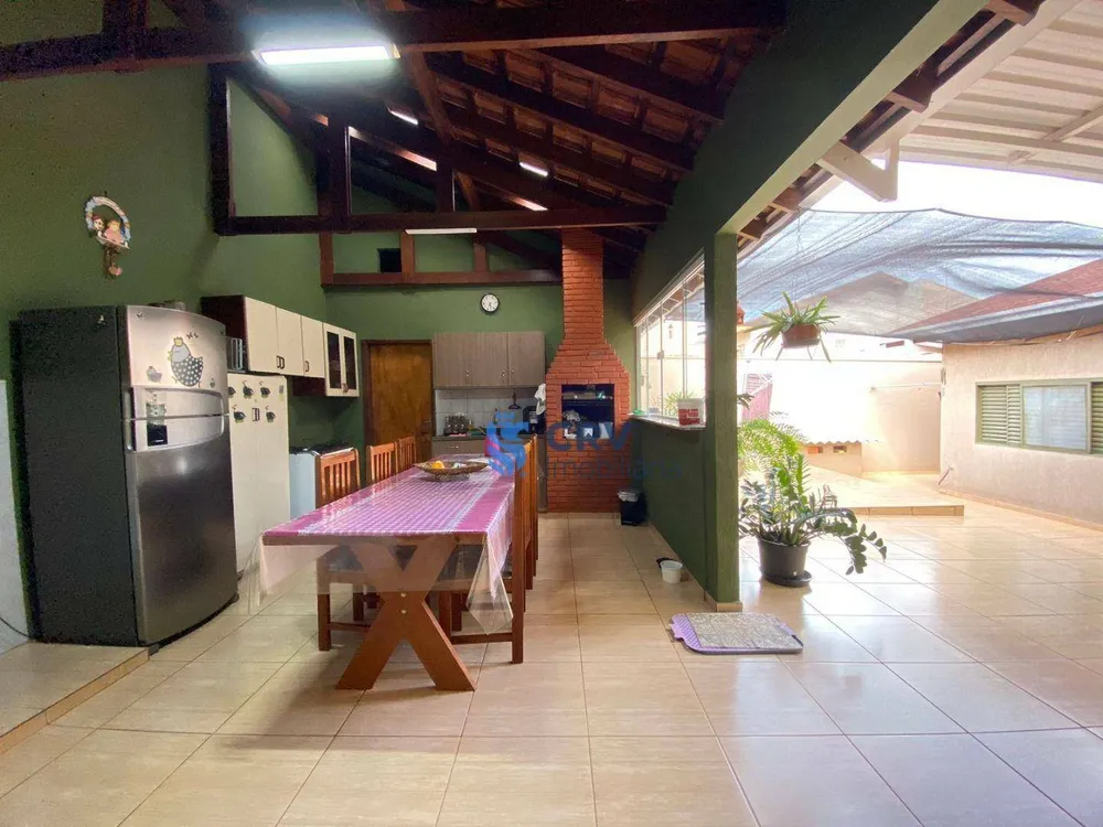 Casa, 3 quartos, 181 m² - Foto 11