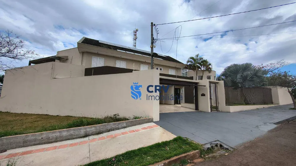 Casa, 4 quartos, 374 m² - Foto 1