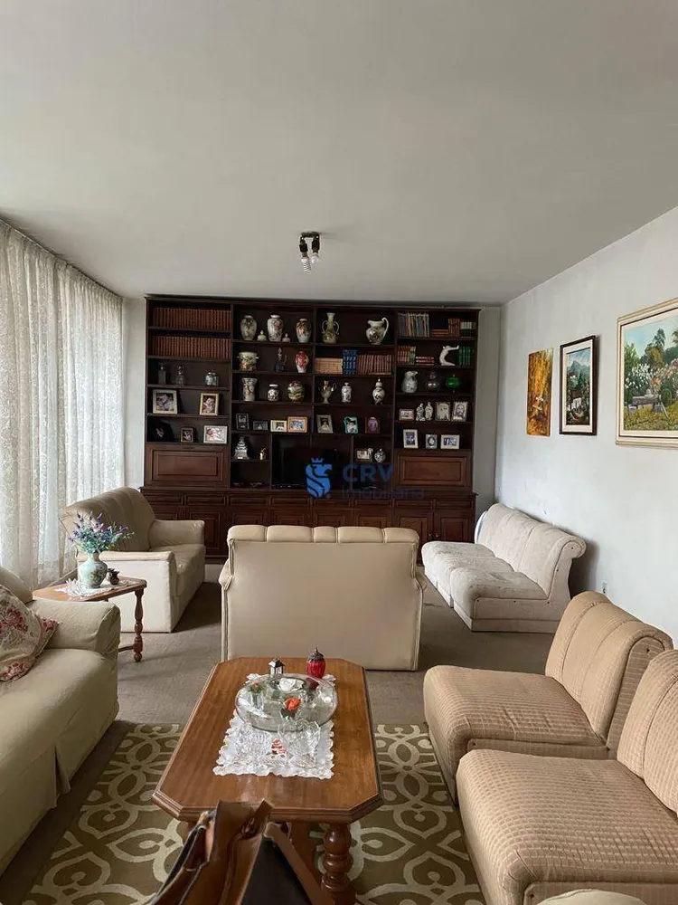Casa, 4 quartos, 335 m² - Foto 2
