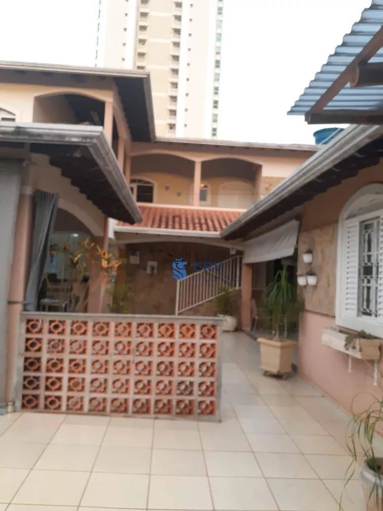 Casa, 4 quartos, 350 m² - Foto 2