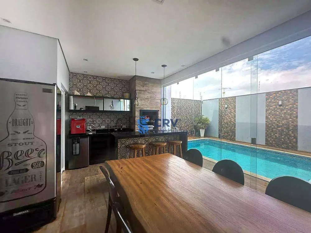 Casa, 3 quartos, 205 m² - Foto 11