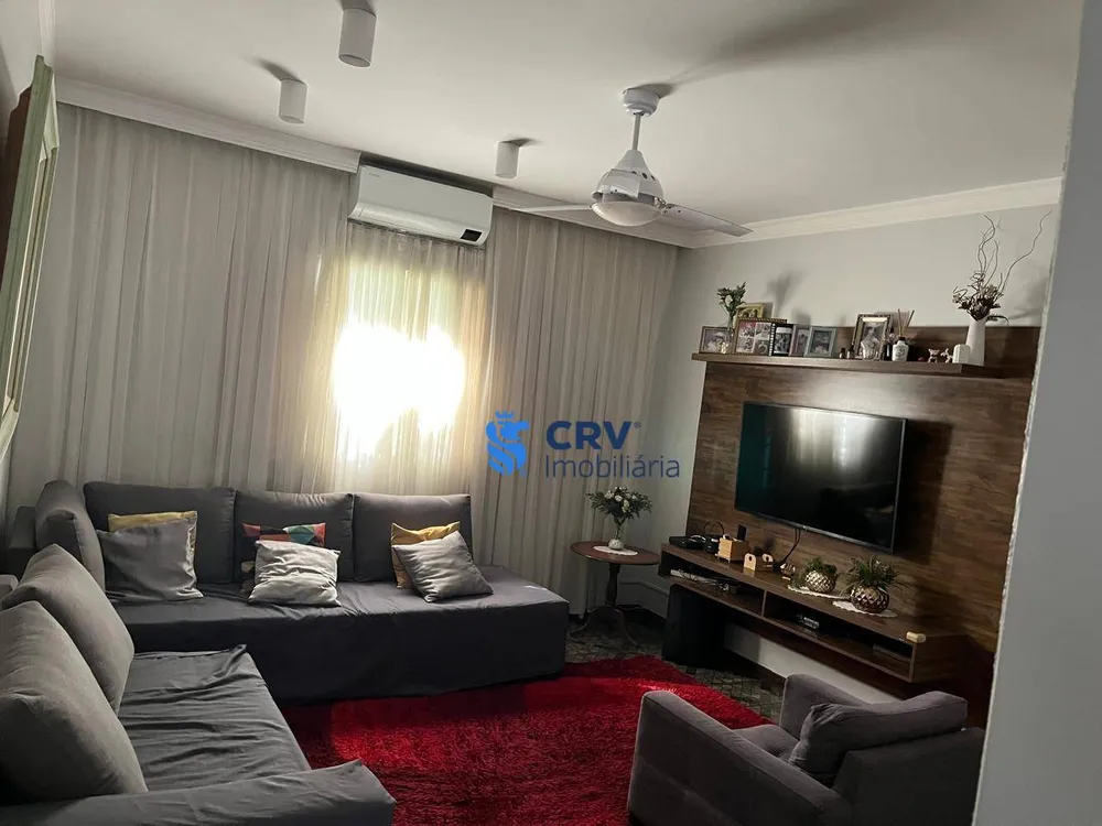 Casa, 3 quartos, 193 m² - Foto 2