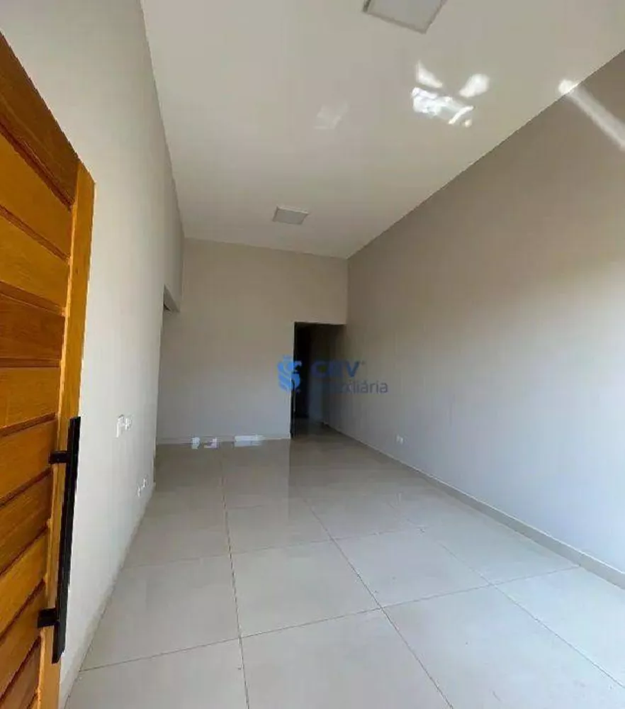 Casa à venda com 2 quartos, 79m² - Foto 2