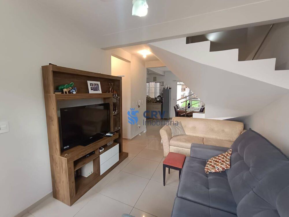 Sobrado à venda com 3 quartos, 142m² - Foto 2
