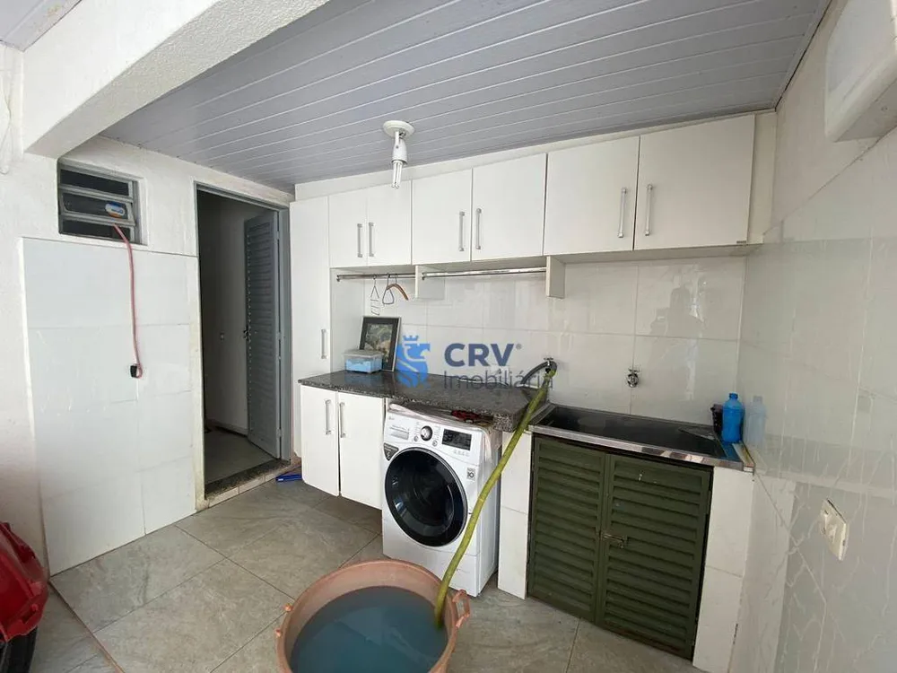 Casa, 4 quartos, 300 m² - Foto 2