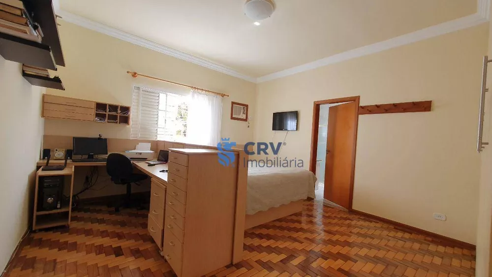 Casa à venda com 3 quartos, 390m² - Foto 3