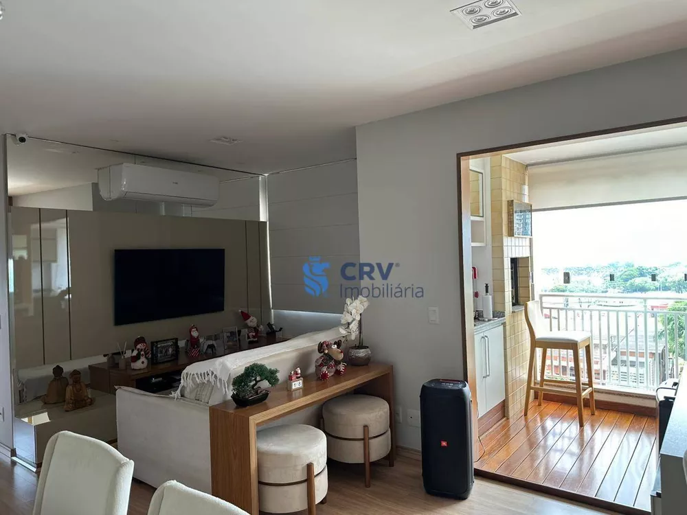 Apartamento à venda com 2 quartos, 70m² - Foto 1