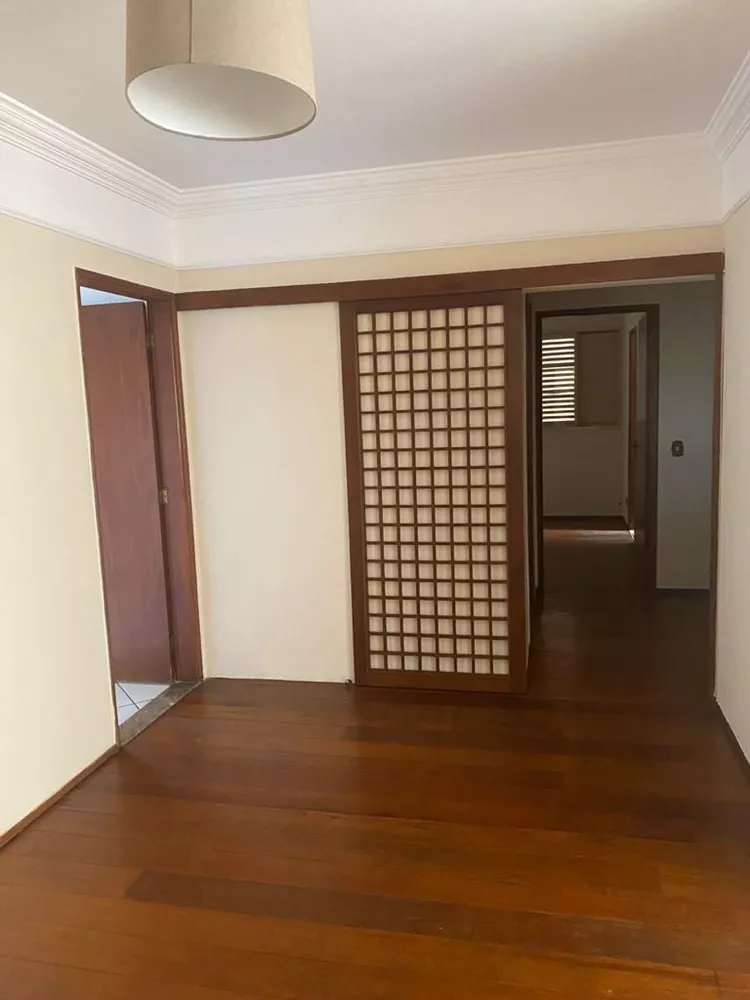 Apartamento à venda com 3 quartos, 87m² - Foto 2