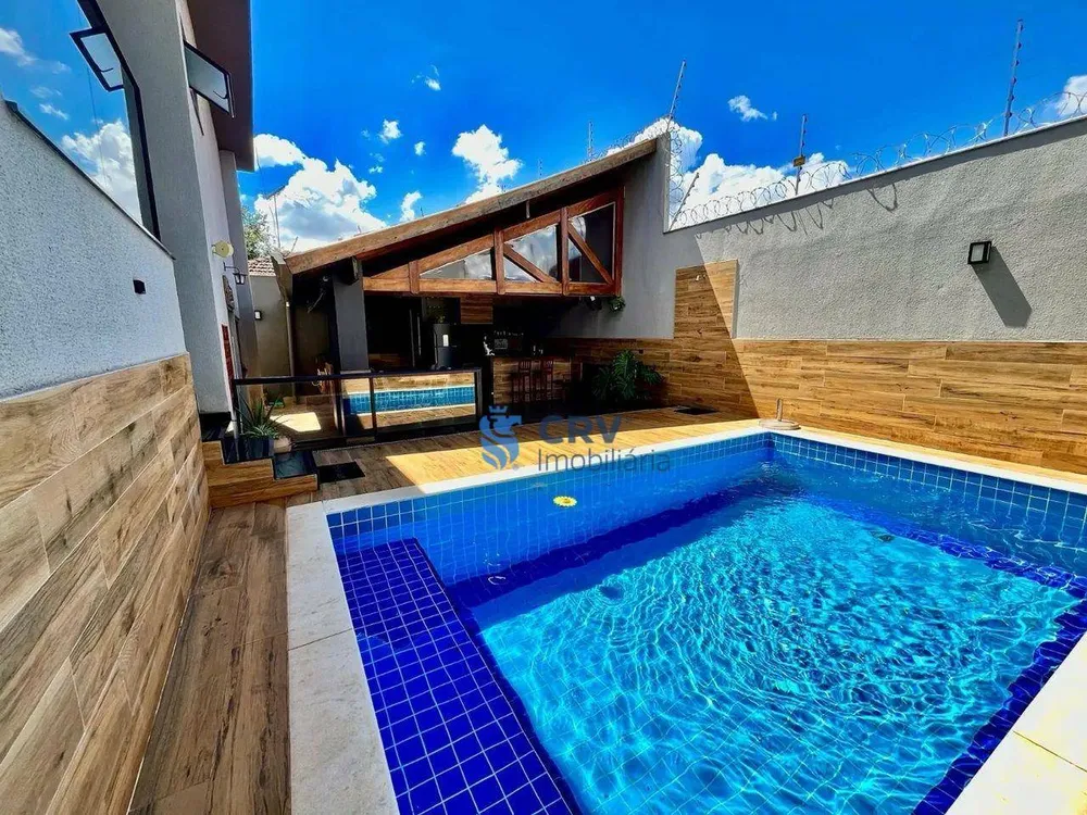 Casa, 3 quartos, 249 m² - Foto 4