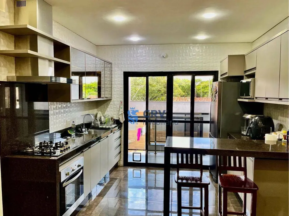 Casa, 3 quartos, 249 m² - Foto 3