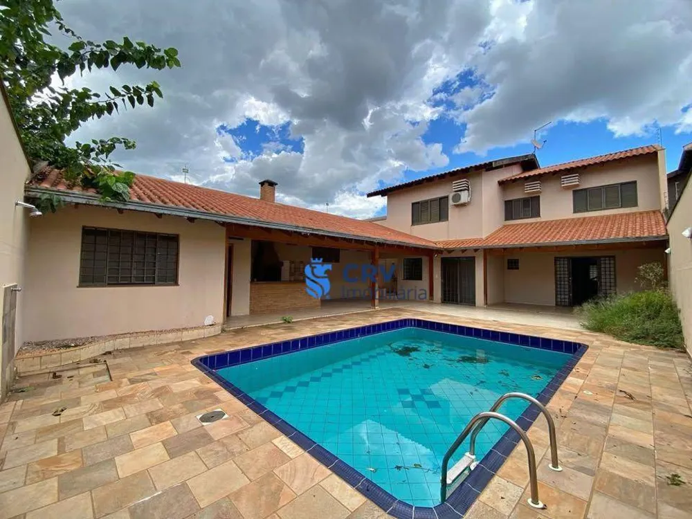 Casa, 4 quartos, 280 m² - Foto 1