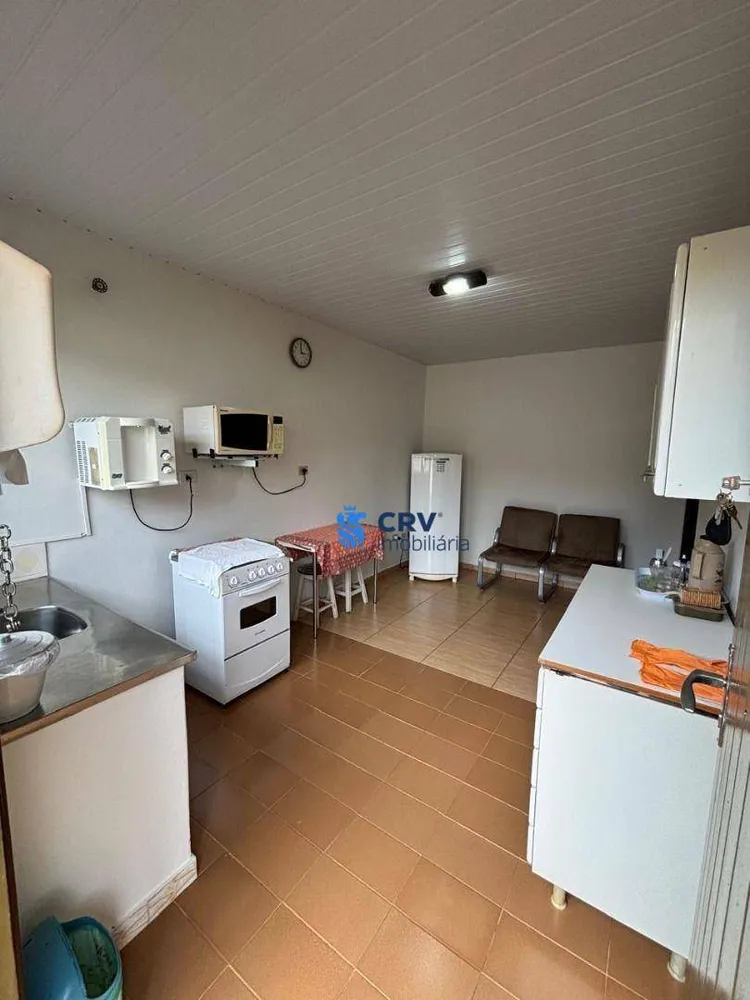Casa, 4 quartos, 260 m² - Foto 2
