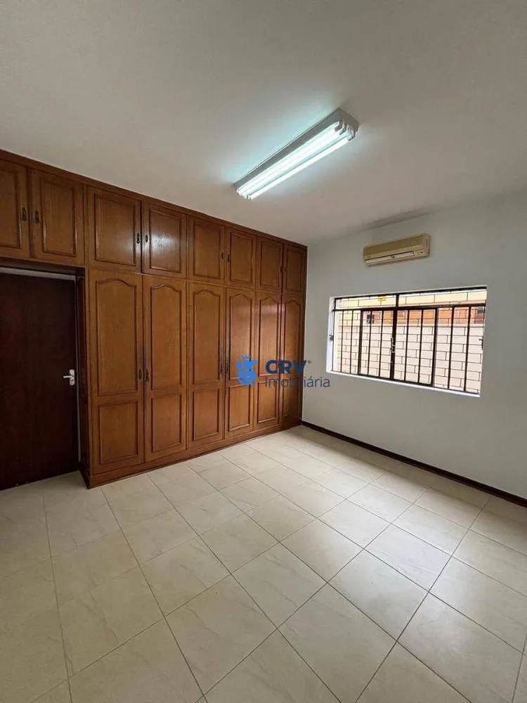 Casa, 4 quartos, 260 m² - Foto 4