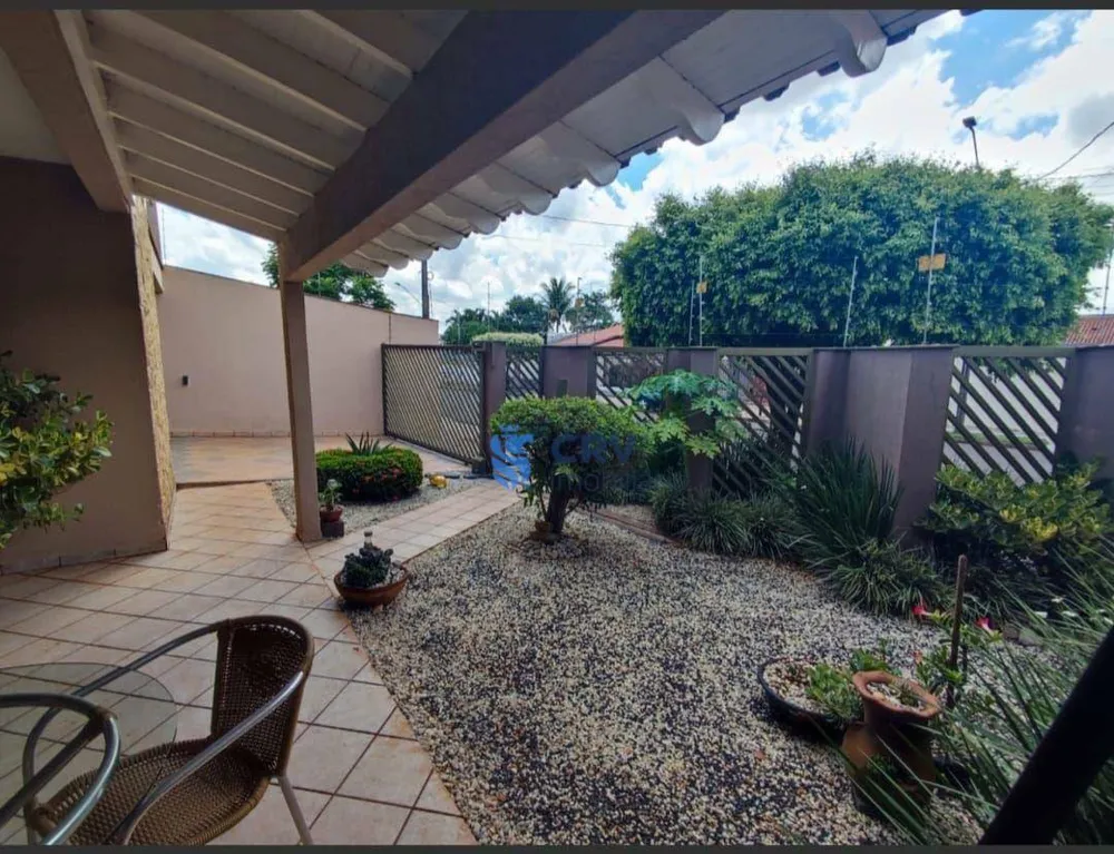 Casa, 3 quartos, 331 m² - Foto 3