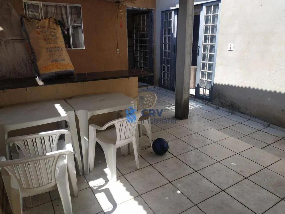 Casa, 4 quartos, 130 m² - Foto 1