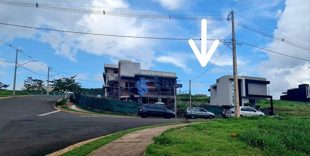 Loteamento e Condomínio, 256 m² - Foto 1