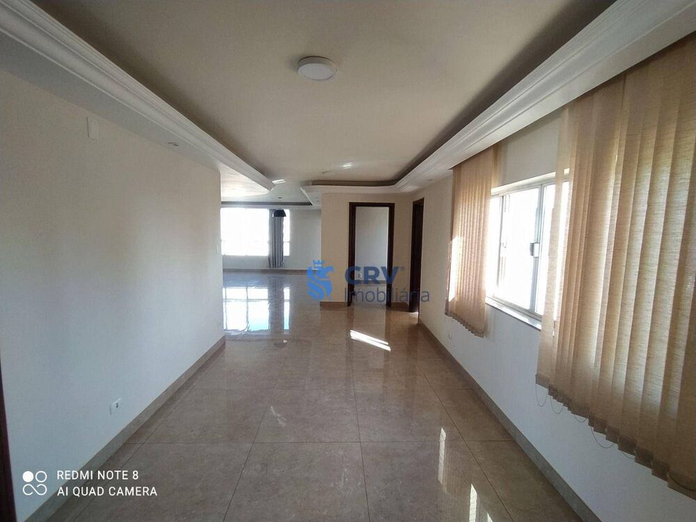 Apartamento para alugar com 5 quartos, 275m² - Foto 1