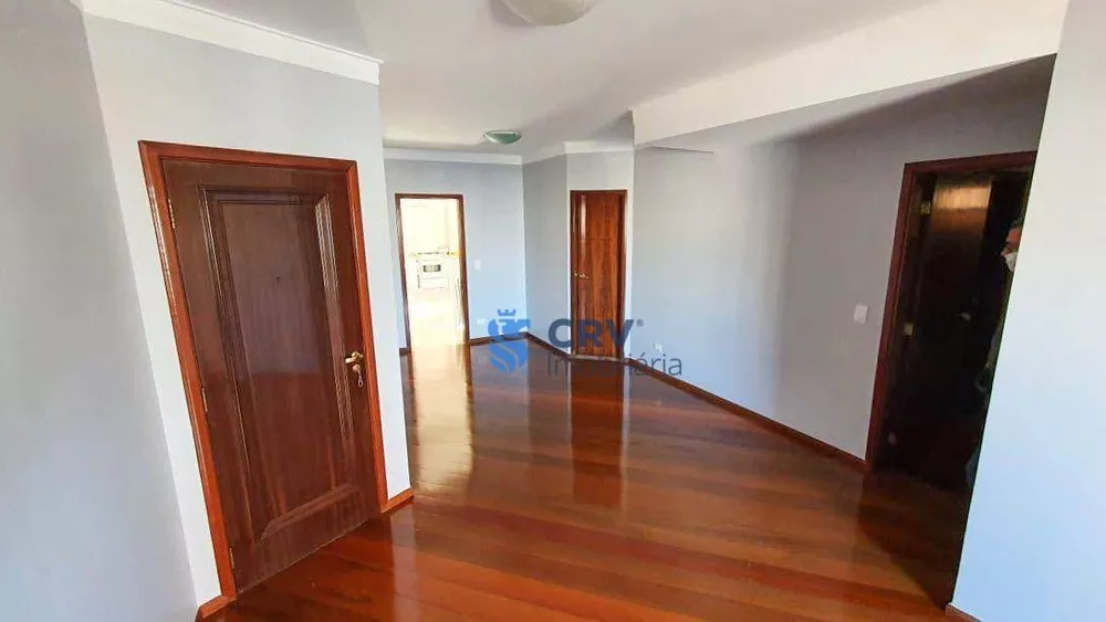 Apartamento à venda com 4 quartos, 130m² - Foto 2