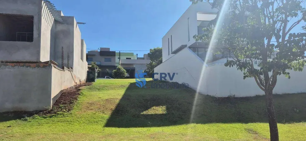 Loteamento e Condomínio, 256 m² - Foto 1