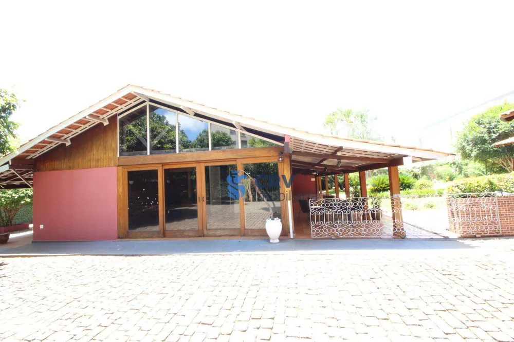 Casa, 4 quartos, 740 m² - Foto 1