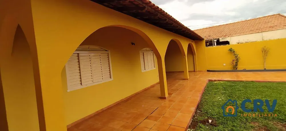Casa, 4 quartos, 180 m² - Foto 4
