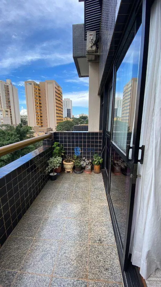 Apartamento à venda com 4 quartos, 190m² - Foto 4