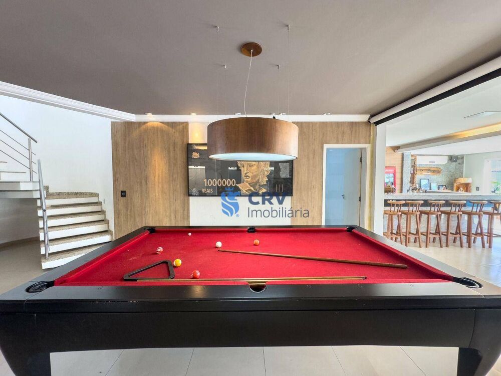 Sobrado à venda e aluguel com 3 quartos, 290m² - Foto 1